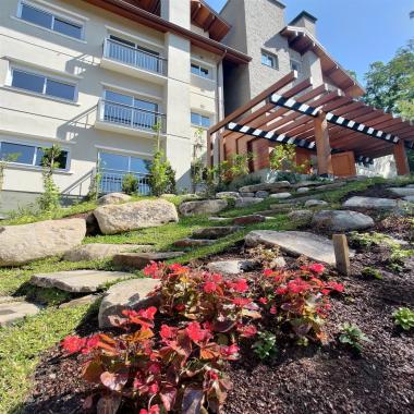 APARTAMENTOS NO VILLA OLGA EM GRAMADO / 4 unidades disponíveis