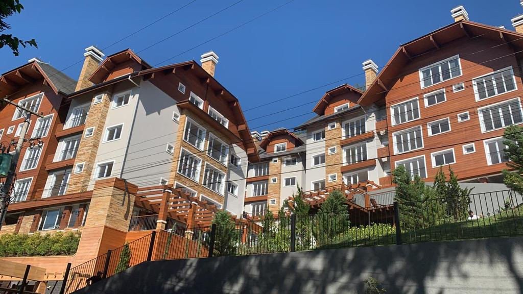 APARTAMENTOS NO VIVENDAS DO BOSQUE