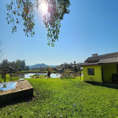 CASA EM SÍTIO NO INTERIOR DE ROLANTE / com 5,3 hectares