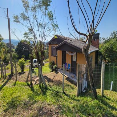 TERRENO COM CASA EM ROLANTE / localizado na Fazenda Passos