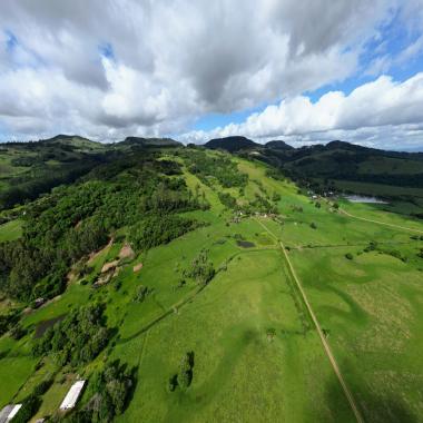 ÁREA COM 15 HECTARES / Rolantinho em Rolante - RS